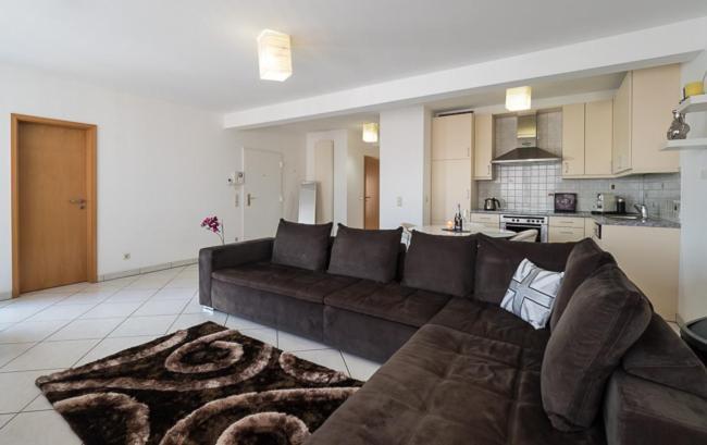 Luxury Penthouse Apartment With 3 Balconies -2 Bedrooms -Petrus View & Parking Luksemburg Zewnętrze zdjęcie