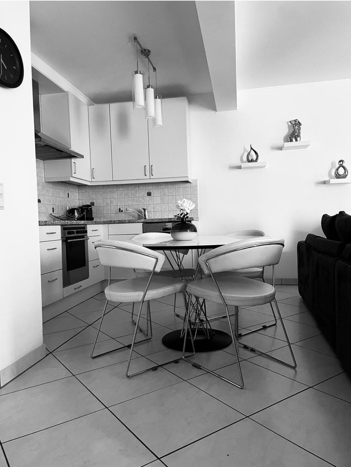 Luxury Penthouse Apartment With 3 Balconies -2 Bedrooms -Petrus View & Parking Luksemburg Zewnętrze zdjęcie